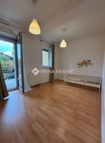 Eladó téglalakás, Budapesten, XVI. kerületben 89.5 M Ft