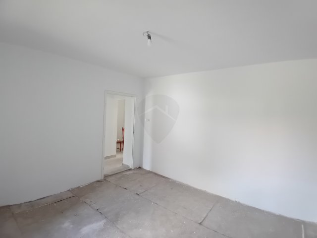 Eladó családi ház, Apcon 19.99 M Ft, 4 szobás