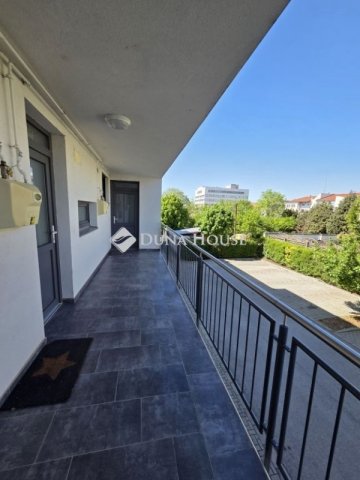 Kiadó téglalakás, albérlet, Veszprémben 250 E Ft / hó