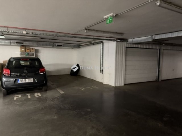 Eladó garázs, Debrecenben 10 M Ft / költözzbe.hu