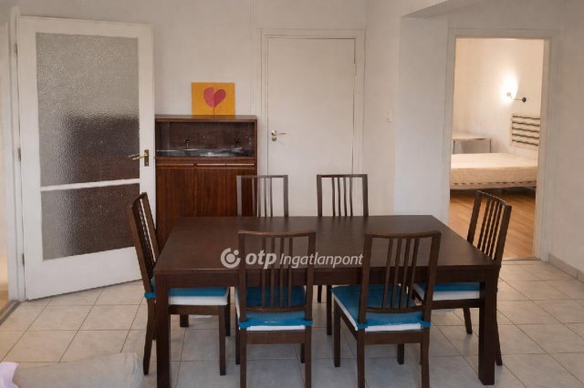 Eladó téglalakás, Budapesten, VIII. kerületben 114.9 M Ft