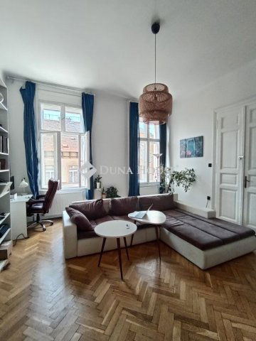 Eladó téglalakás, Budapesten, VII. kerületben, Szinva utcában