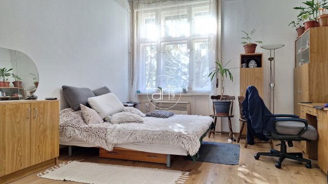 Kiadó téglalakás, albérlet, Hódmezővásárhelyen, Hódi Pál utcában