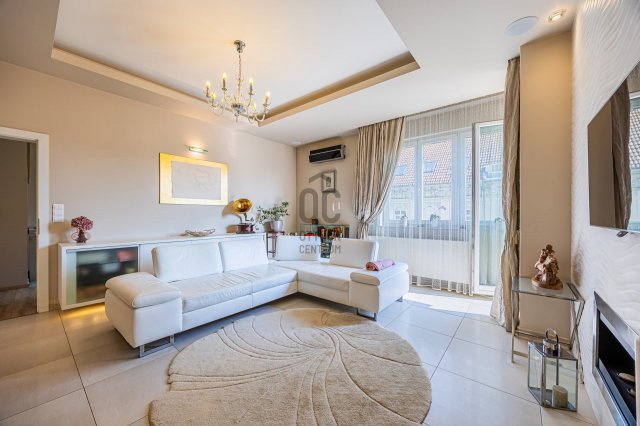 Eladó téglalakás, Budapesten, V. kerületben 215 M Ft, 3 szobás