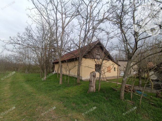 Eladó mezogazdasagi ingatlan, Pálmonostorán 14.5 M Ft, 3 szobás