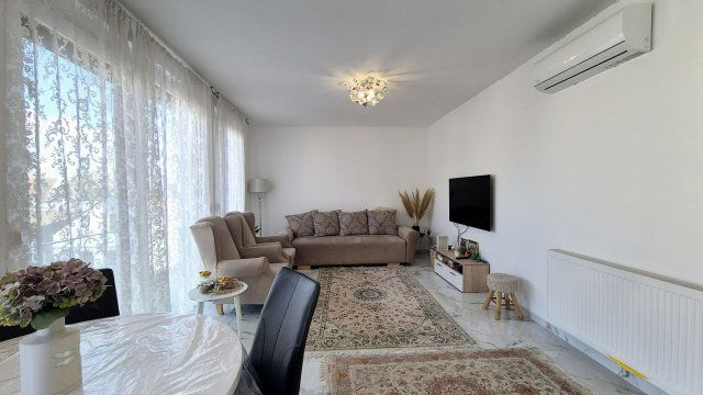 Kiadó téglalakás, albérlet, Debrecenben 360 E Ft / hó, 3 szobás