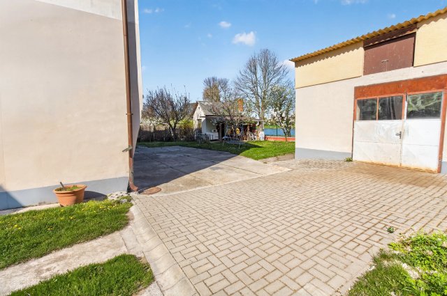 Eladó családi ház, Kisbéren 59 M Ft, 3 szobás