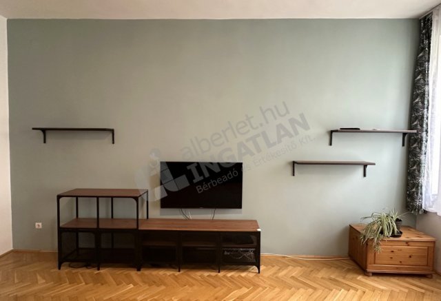 Kiadó téglalakás, albérlet, IX. kerületben, Tompa utcában