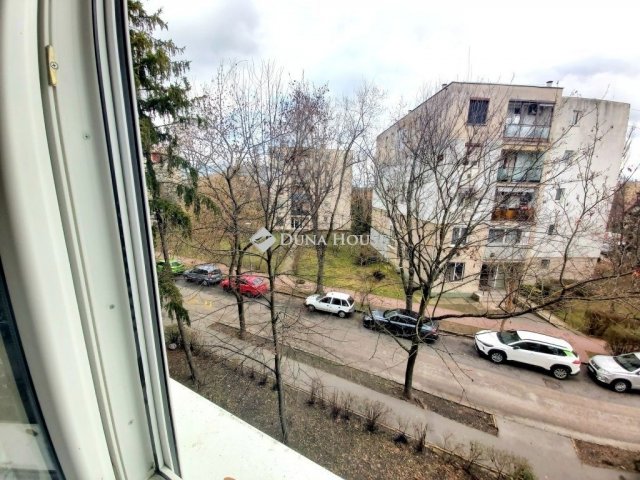 Eladó téglalakás, Budapesten, IV. kerületben 68.5 M Ft, 2 szobás