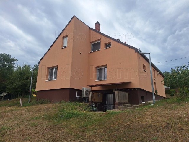 Eladó családi ház, Osztopánon 74.5 M Ft, 3+1 szobás