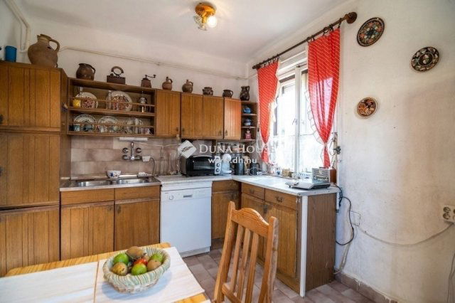 Eladó családi ház, Budapesten, XI. kerületben 129 M Ft, 3 szobás