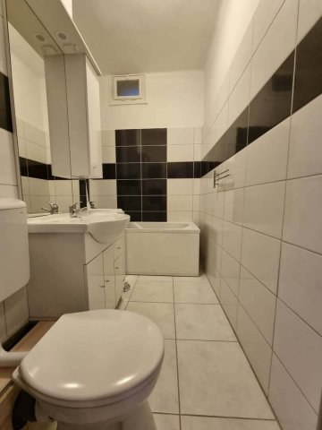 Eladó téglalakás, Dunaújvárosban 37.99 M Ft, 2 szobás