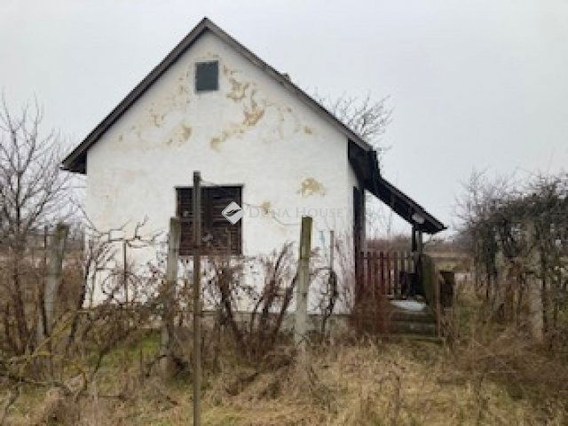 Eladó telek, Bicskén 14.5 M Ft / költözzbe.hu