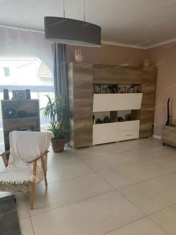 Eladó családi ház, Tiszakécskén 87 M Ft, 6+1 szobás