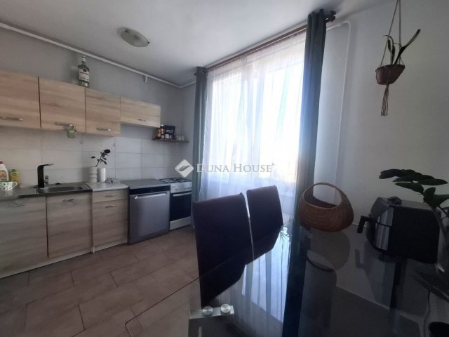 Eladó téglalakás, Szombathelyen 31.5 M Ft, 1 szobás