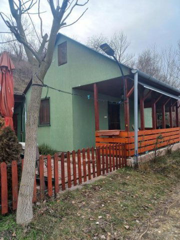 Eladó nyaraló, Délegyházán 11.5 M Ft, 1 szobás