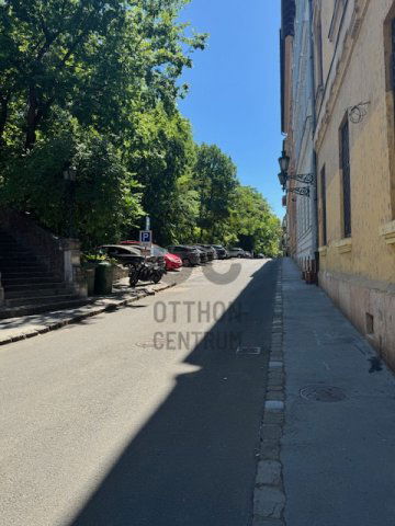 Eladó iroda, Budapesten, I. kerületben 112 M Ft