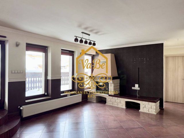 Eladó téglalakás, Egerben 68.9 M Ft, 4 szobás