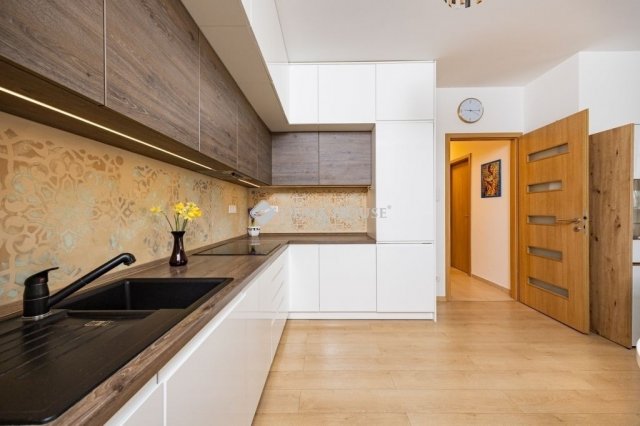 Eladó téglalakás, Budapesten, XI. kerületben 129 M Ft, 3 szobás