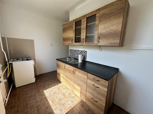 Kiadó panellakás, albérlet, Budapesten, IV. kerületben, 2 szobás