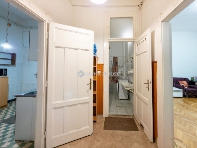 Eladó téglalakás, Budapesten, XI. kerületben 84.9 M Ft, 2 szobás