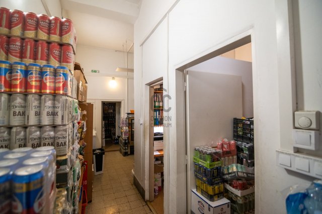 Eladó üzlethelyiség, Budapesten, XX. kerületben 229.4 M Ft