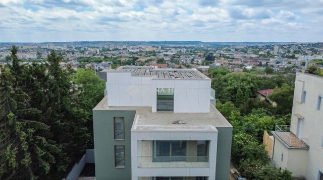 Eladó téglalakás, Budapesten, XI. kerületben 660 M Ft, 5 szobás