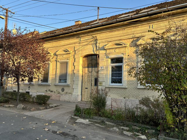 Eladó téglalakás, Budapesten, XV. kerületben 45.9 M Ft, 2 szobás