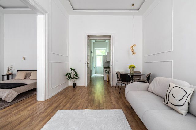 Eladó téglalakás, Budapesten, VII. kerületben 89.9 M Ft