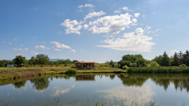 Eladó nyaraló, Gyöngyösön 78 M Ft, 2 szobás