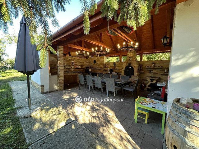 Eladó családi ház, Nagykátán 94 M Ft, 3+1 szobás