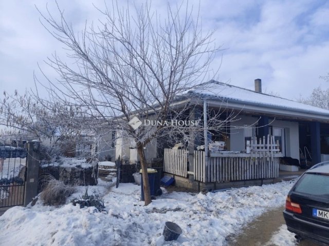 Eladó családi ház, Pilisen 120 M Ft, 7 szobás