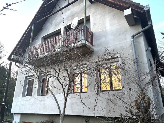 Eladó családi ház, Verőcén 110 M Ft, 5 szobás