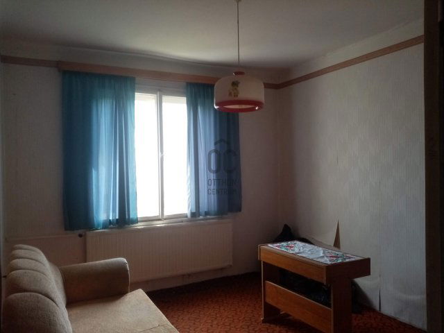 Eladó családi ház, Gávavencsellőn 16.3 M Ft, 4 szobás