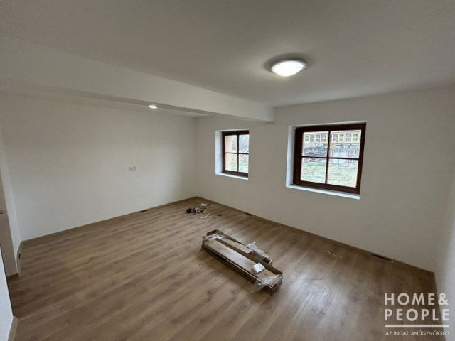 Eladó családi ház, Szatymazon 31.9 M Ft, 3 szobás