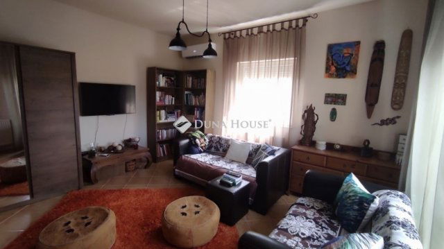 Eladó téglalakás, Érden 102.6 M Ft, 2+1 szobás