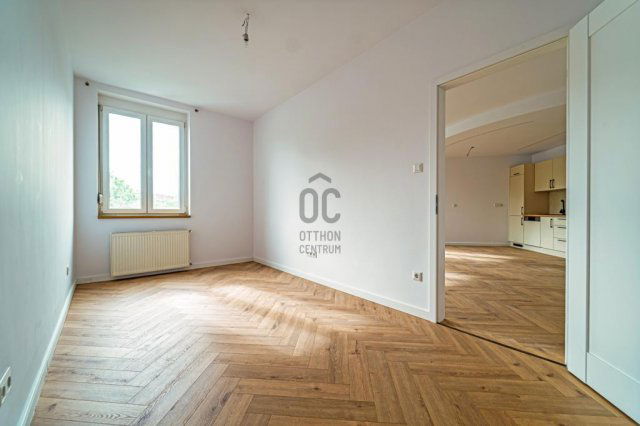 Eladó téglalakás, Budapesten, VII. kerületben 99 M Ft, 3 szobás