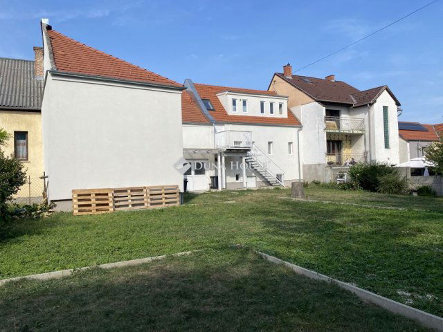 Eladó ipari ingatlan, Sopronban 30 M Ft, 4 szobás
