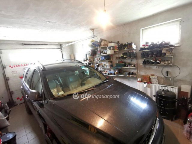 Eladó családi ház, Szigetszentmártonban 98.2 M Ft, 4+2 szobás