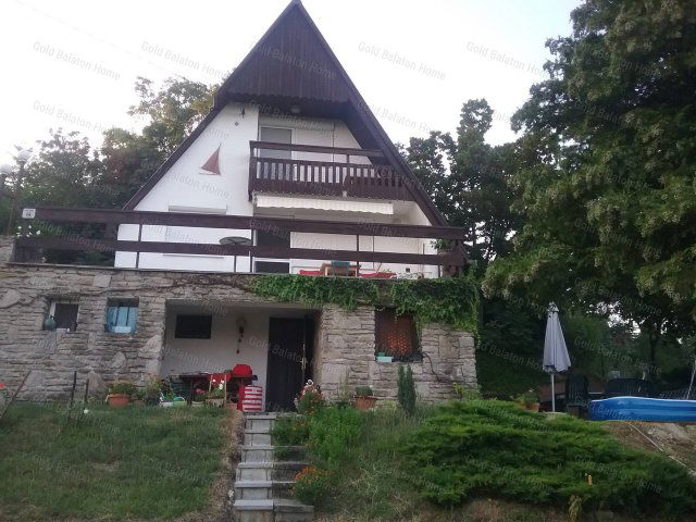 Eladó nyaraló, Vonyarcvashegyen 81 M Ft, 2+2 szobás