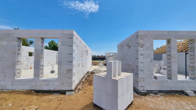 Eladó ikerház, Nyíregyházán 79 M Ft, 3 szobás