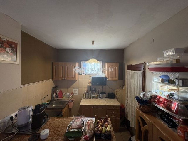 Eladó családi ház, Tápiószecsőn 63.9 M Ft, 3 szobás