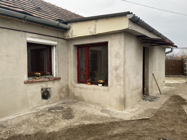 Eladó családi ház, Budapesten, XXI. kerületben 55 M Ft