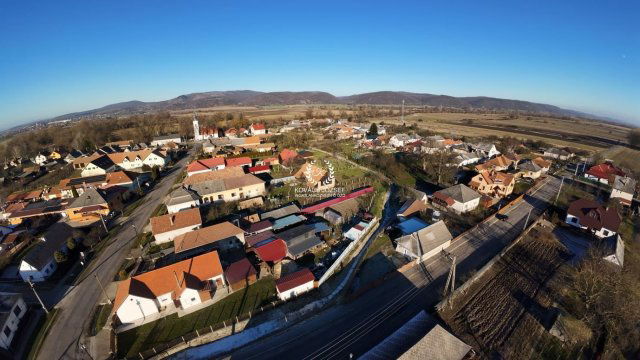 Eladó családi ház, Sajóvelezden 9.5 M Ft, 2 szobás