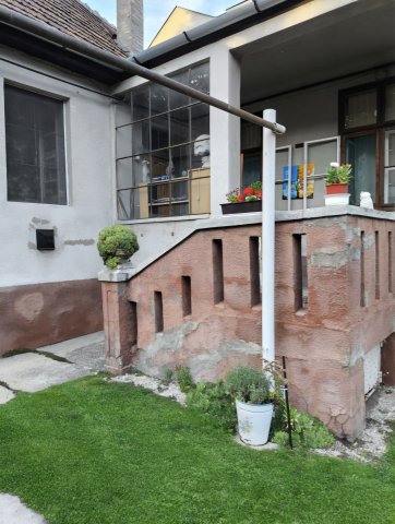 Eladó családi ház, Győrött 115 M Ft, 3 szobás
