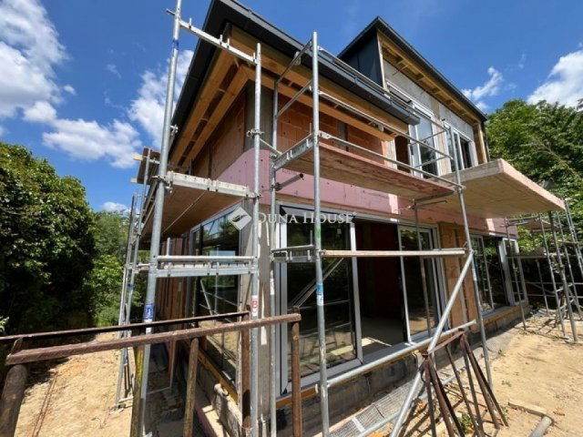 Eladó ikerház, Budapesten, XXII. kerületben 269 M Ft, 4 szobás