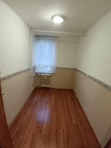 Eladó téglalakás, Tatabányán 34.99 M Ft, 2 szobás