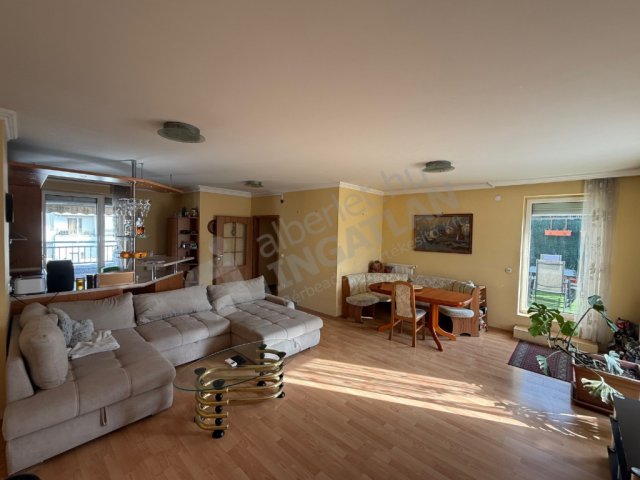 Eladó téglalakás, Budapesten, XIV. kerületben, Dorozsmai utcában