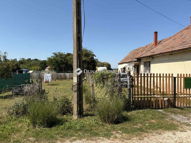 Eladó családi ház, Rábacsanakon 27.9 M Ft, 4 szobás