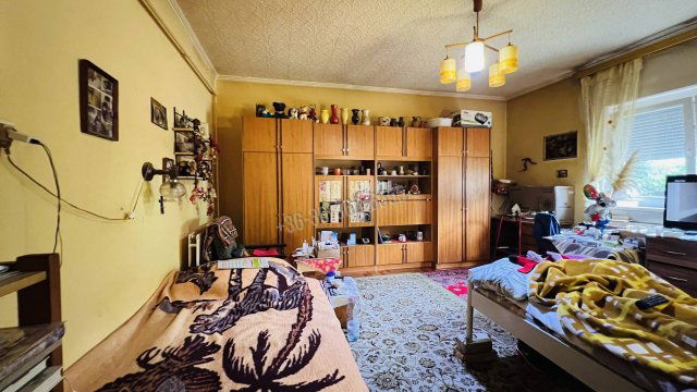 Eladó családi ház, Budapesten, XX. kerületben 64.24 M Ft